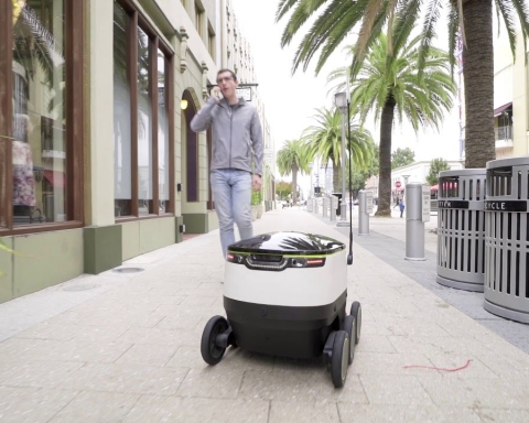 Redwood City seeks to continue robot deliveries