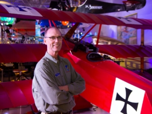 Belmont pilot 'a kid in a candy shop' at Hiller Aviation Museum