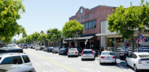 San Carlos subcommittee to explore closing Laurel Street for outdoor café