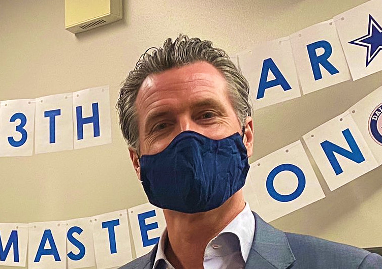 Newsom issues statewide mandate on face coverings