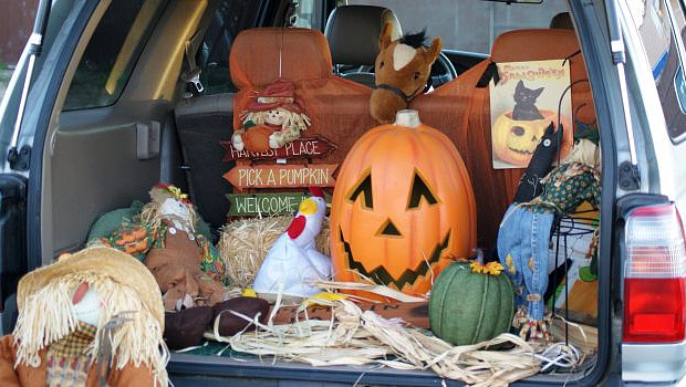Can T Trick Or Treat But Can Trunk Or Treat In Redwood City Climate Online