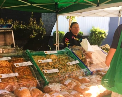 San Carlos Farmers' Market returns Feb. 6