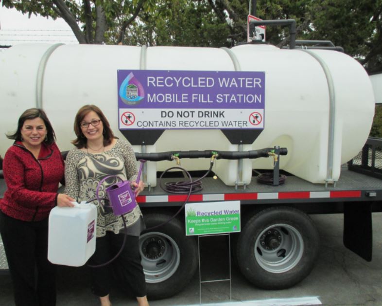 Are Redwood City residents interested in a residential recycled water fill station