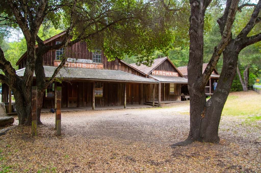 San Mateo County History Museum recruiting volunteer docents