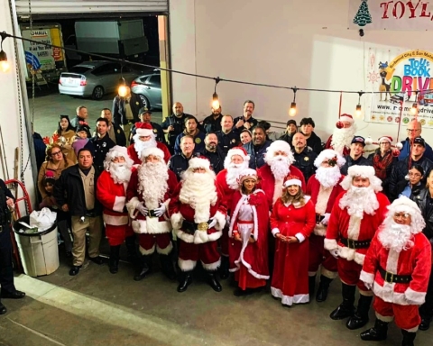 Redwood City-SMC Holiday Toy and Book Program begins deliveries to 800 families