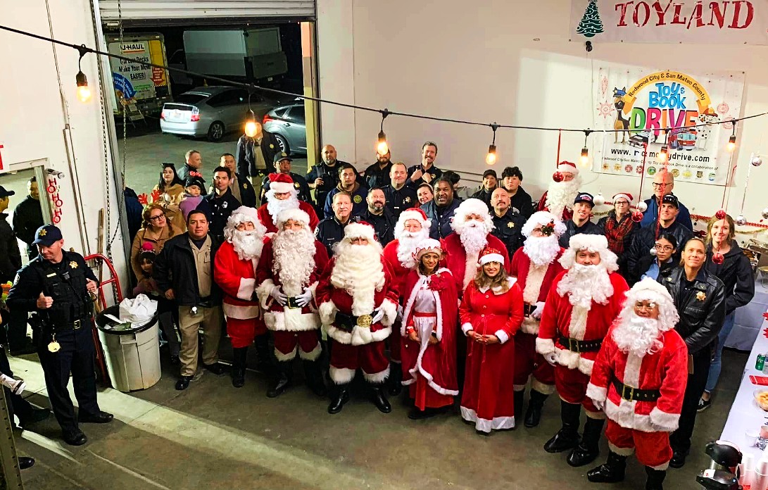 Redwood City-SMC Holiday Toy and Book Program begins deliveries to 800 families