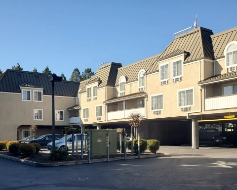 Move-in day approaches for formerly homeless at former Redwood City hotel